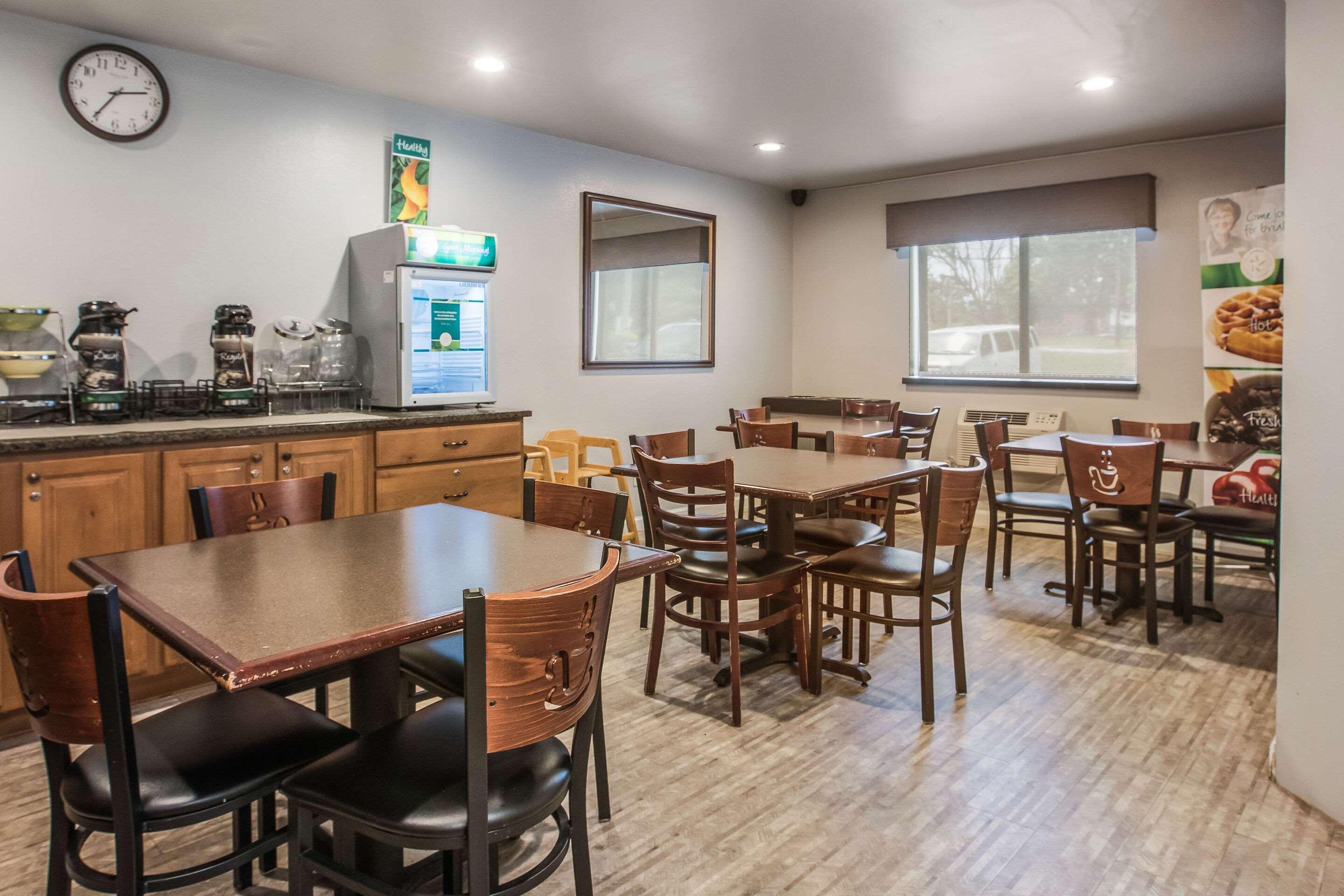 Quality Inn Atlanta Airport-Central College Park Εξωτερικό φωτογραφία