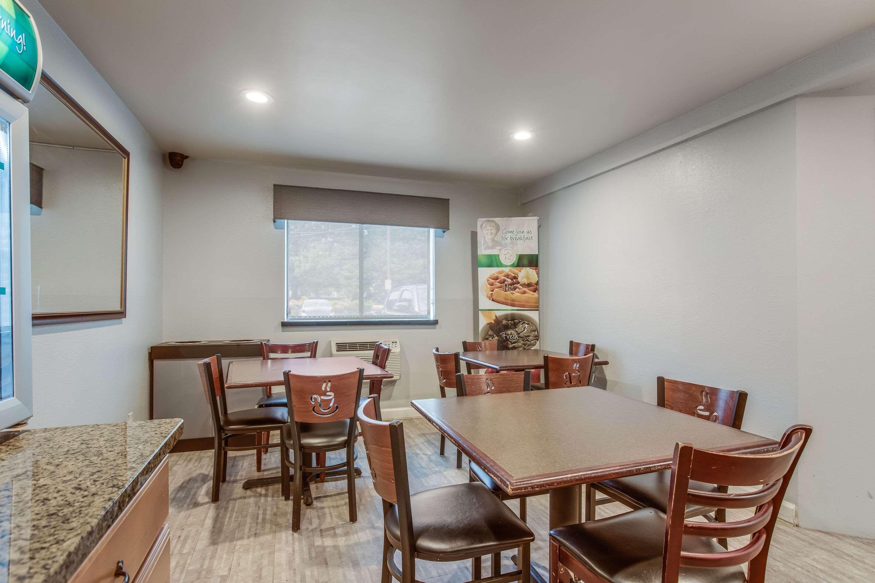 Quality Inn Atlanta Airport-Central College Park Εξωτερικό φωτογραφία