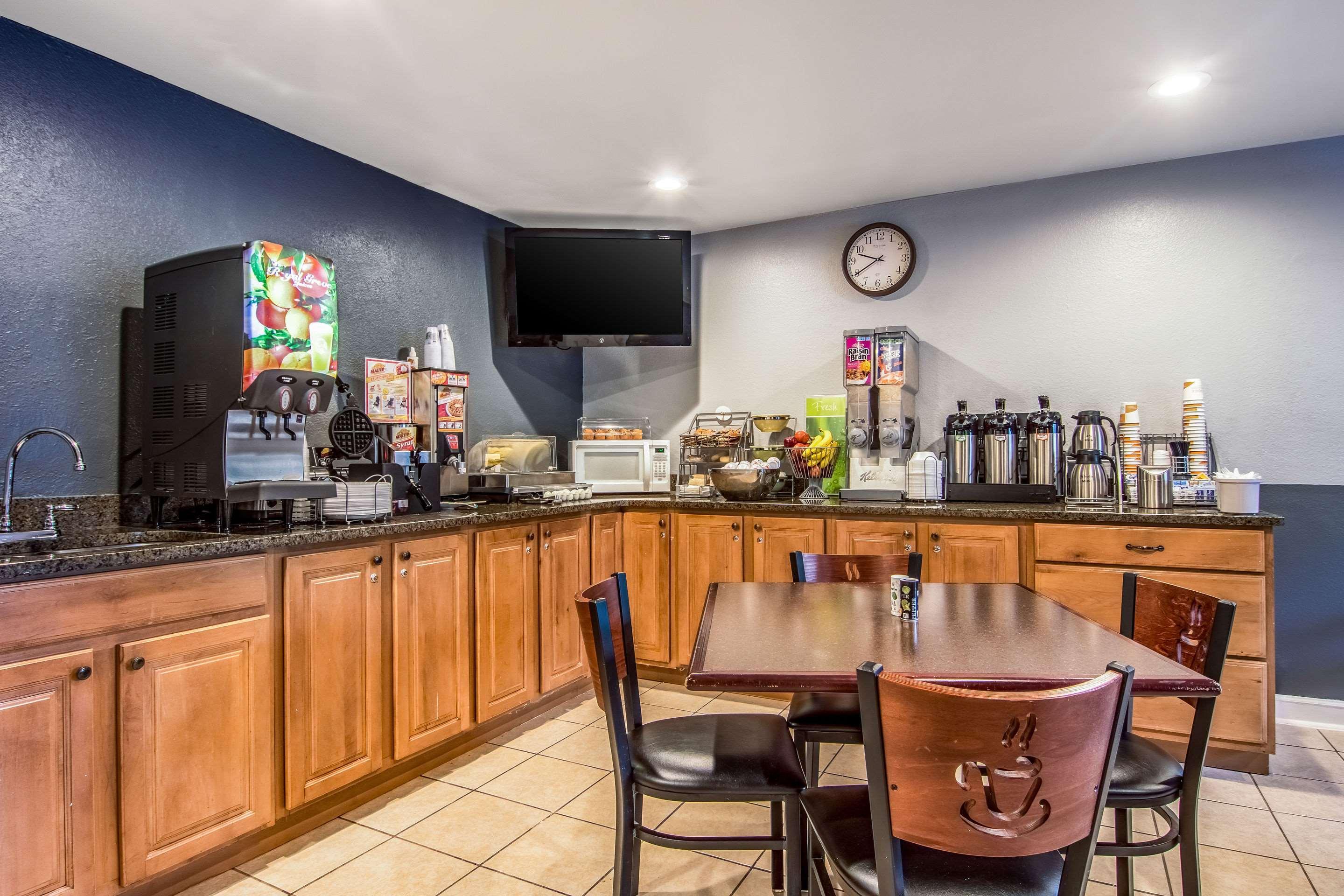 Quality Inn Atlanta Airport-Central College Park Εξωτερικό φωτογραφία