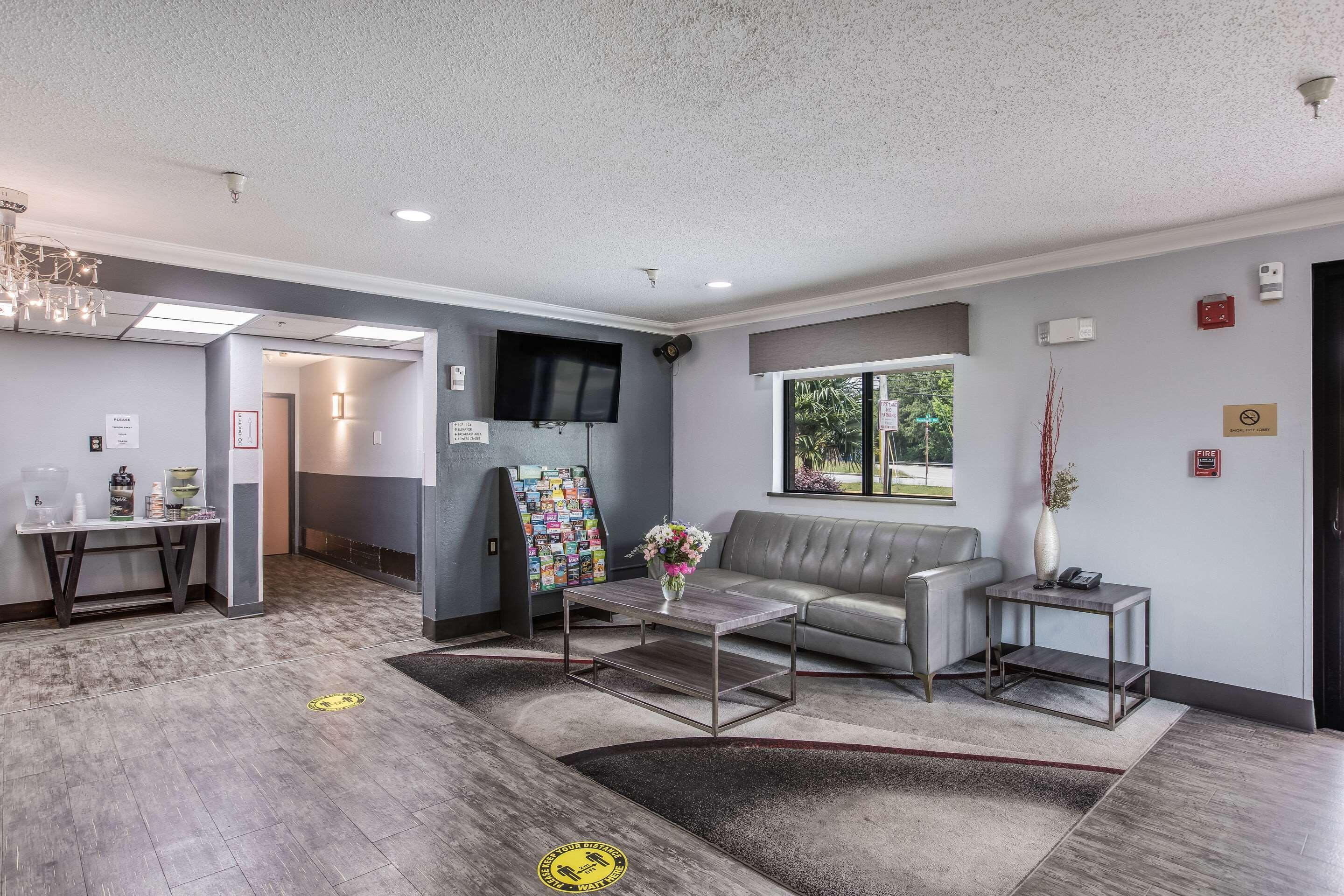 Quality Inn Atlanta Airport-Central College Park Εξωτερικό φωτογραφία